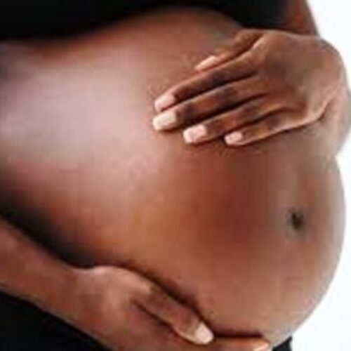 Reps seek free medicare for pregnant women
